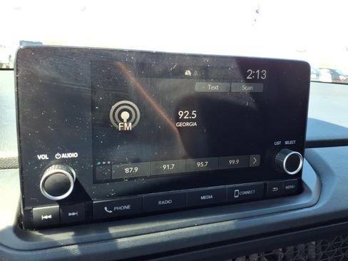 Used 2023 Honda Accord EX image 11