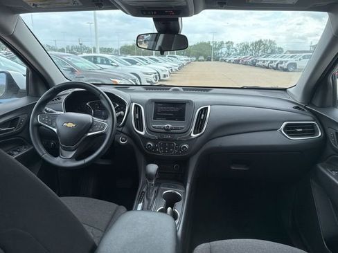 Used 2024 Chevrolet Equinox LT image 22