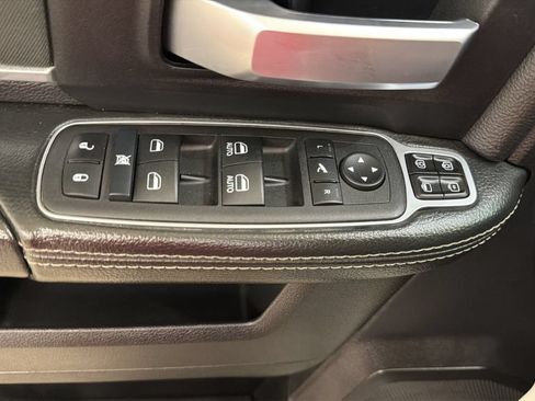 Used 2024 RAM 2500 Big Horn AWD/4WD image 15