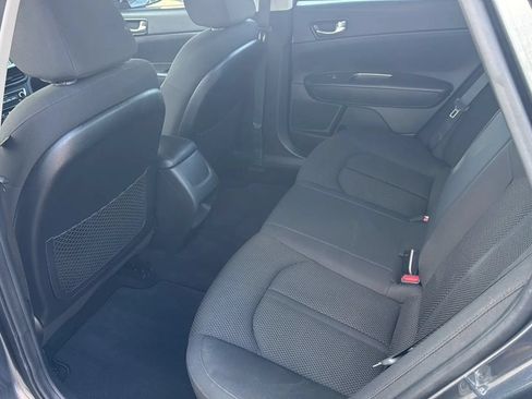 Used 2020 Kia Optima LX FWD image 12