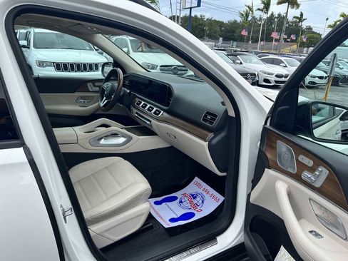 Used 2020 Mercedes-Benz GLE 450 GLE 450 4MATIC SUV image 13