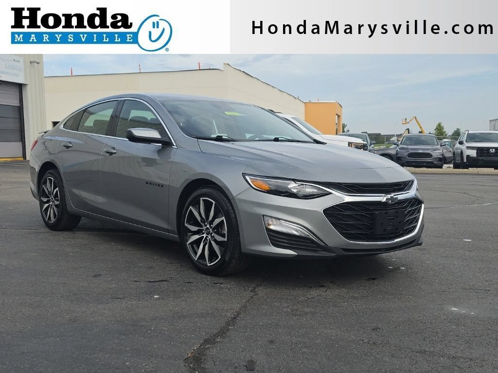 Used 2024 Chevrolet Malibu RS FWD image 1
