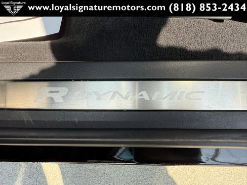 Used 2022 Land Rover Range Rover Evoque R-Dynamic SE image 24