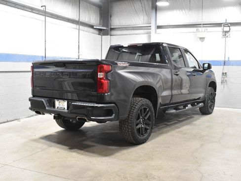 Used 2023 Chevrolet Silverado 1500 Custom Trail Boss w/ LPO, Dark Essentials Package AWD/4WD image 23