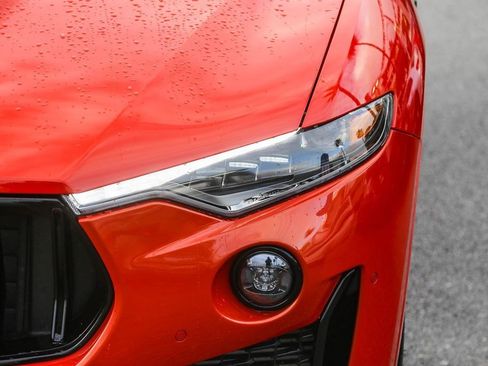 Used 2023 Maserati Levante F Tributo image 4