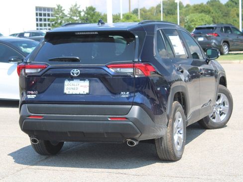 New 2025 Toyota RAV4 XLE image 33
