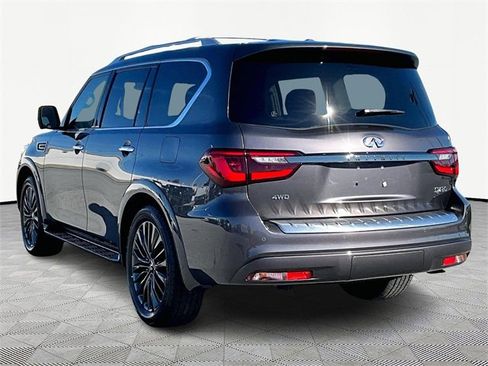 Used 2024 INFINITI QX80 Premium Select w/ Cargo Package image 4
