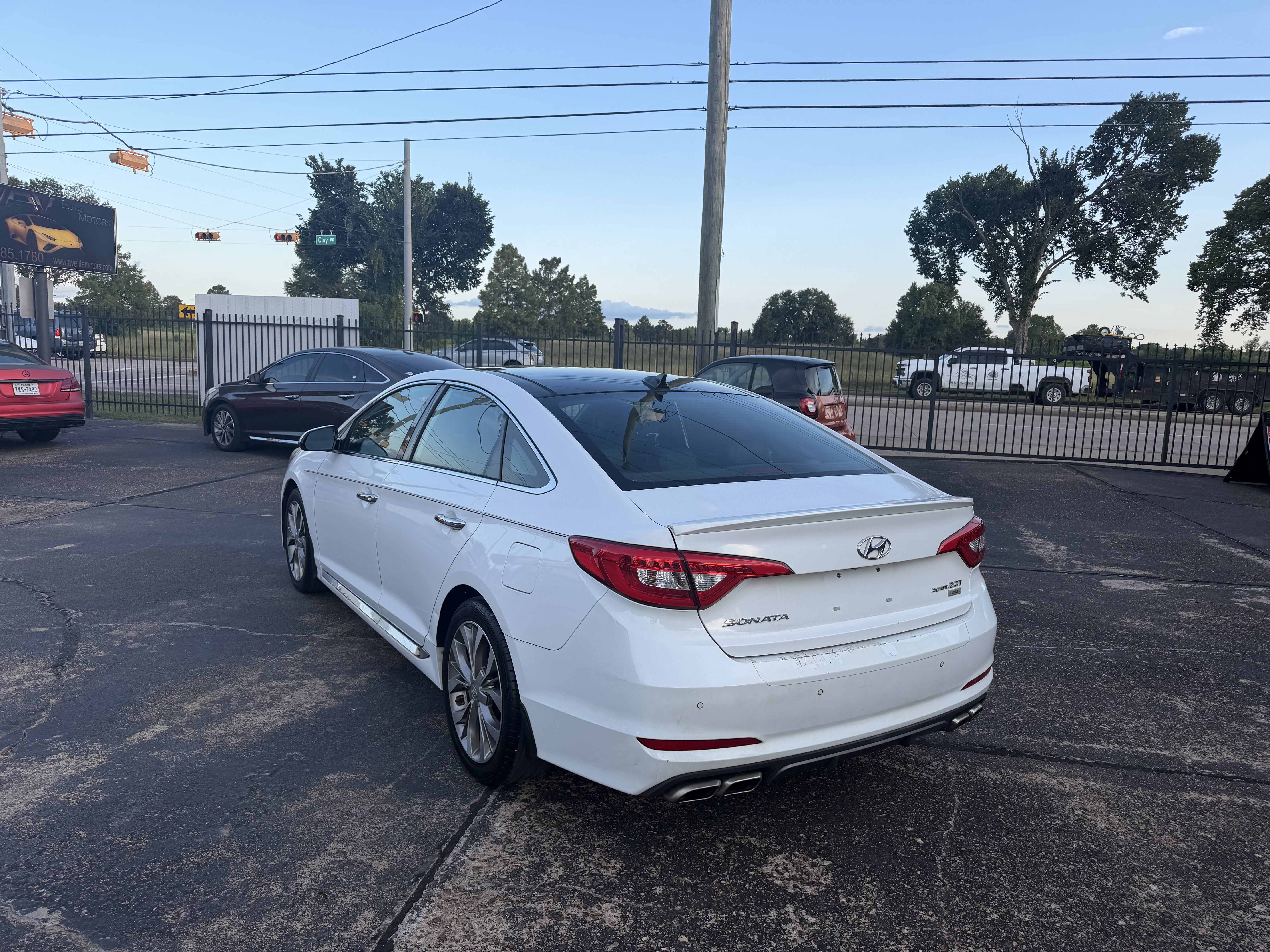 Used 2015 Hyundai Sonata Limited 2.0T FWD image 35
