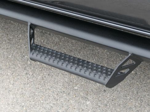 Used 2021 Toyota Tacoma TRD Off-Road image 10