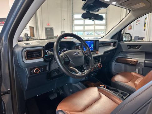 Used 2024 Ford Maverick Lariat AWD/4WD image 15
