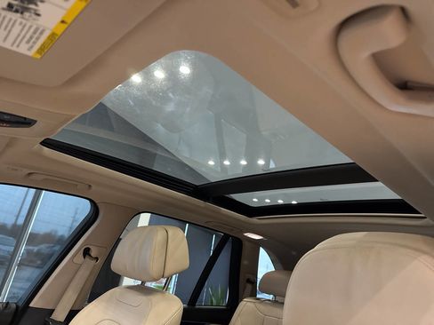 Used 2016 BMW X5 xDrive50i image 33