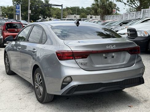 Certified 2024 Kia Forte LXS FWD image 8