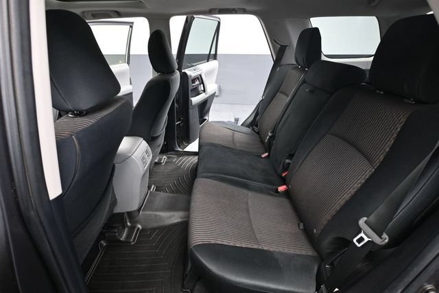 Used 2013 Toyota 4Runner SR5 w/ Convenience Pkg AWD/4WD image 31