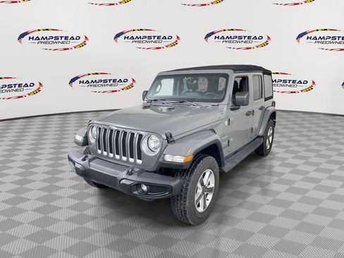 Used 2020 Jeep Wrangler Unlimited Sahara AWD/4WD image 1
