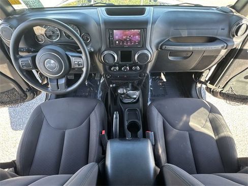 Used 2017 Jeep Wrangler Unlimited Sport image 9