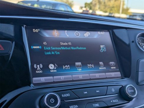 Used 2019 Buick Envision Essence image 24