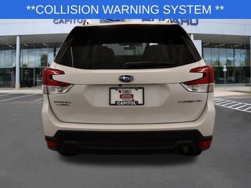 Certified 2022 Subaru Forester Premium image 3