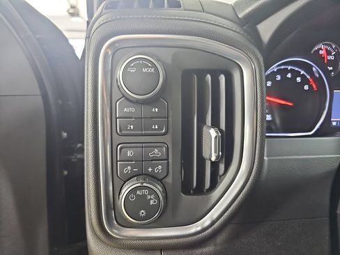 Used 2020 Chevrolet Silverado 1500 RST AWD/4WD image 30