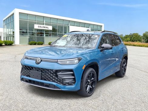 New 2026 Volkswagen Tiguan SE R-Line AWD/4WD image 1