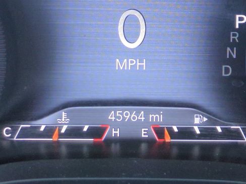 Used 2021 Jeep Cherokee Latitude Lux w/ Comfort/Convenience Group FWD image 25