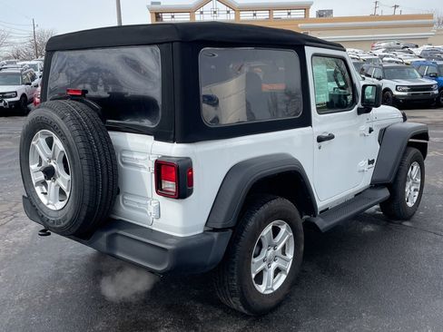Used 2023 Jeep Wrangler Sport S image 5