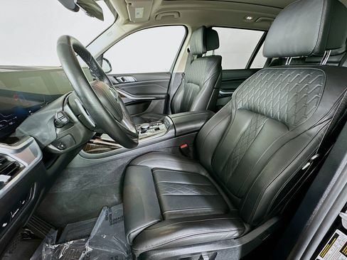 Used 2026 BMW X7 xDrive40i AWD/4WD image 19