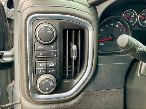 Used 2022 Chevrolet Silverado 1500 RST w/ LPO, Blackout Package image 48