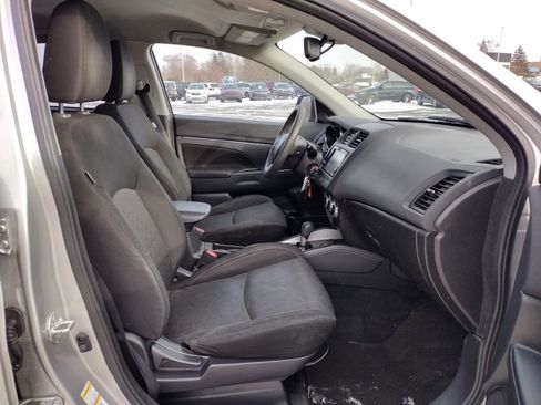 Used 2021 Mitsubishi Outlander Sport ES image 10