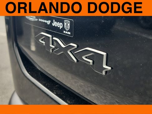 New 2026 Jeep Grand Wagoneer L Limited AWD/4WD image 7