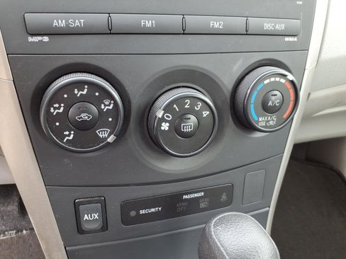 Used 2009 Toyota Corolla FWD image 21