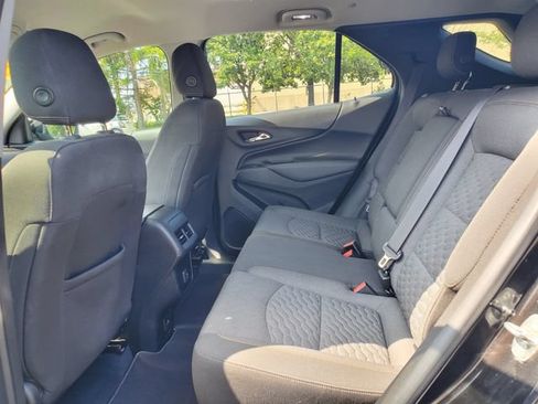 Used 2019 Chevrolet Equinox LT FWD image 10