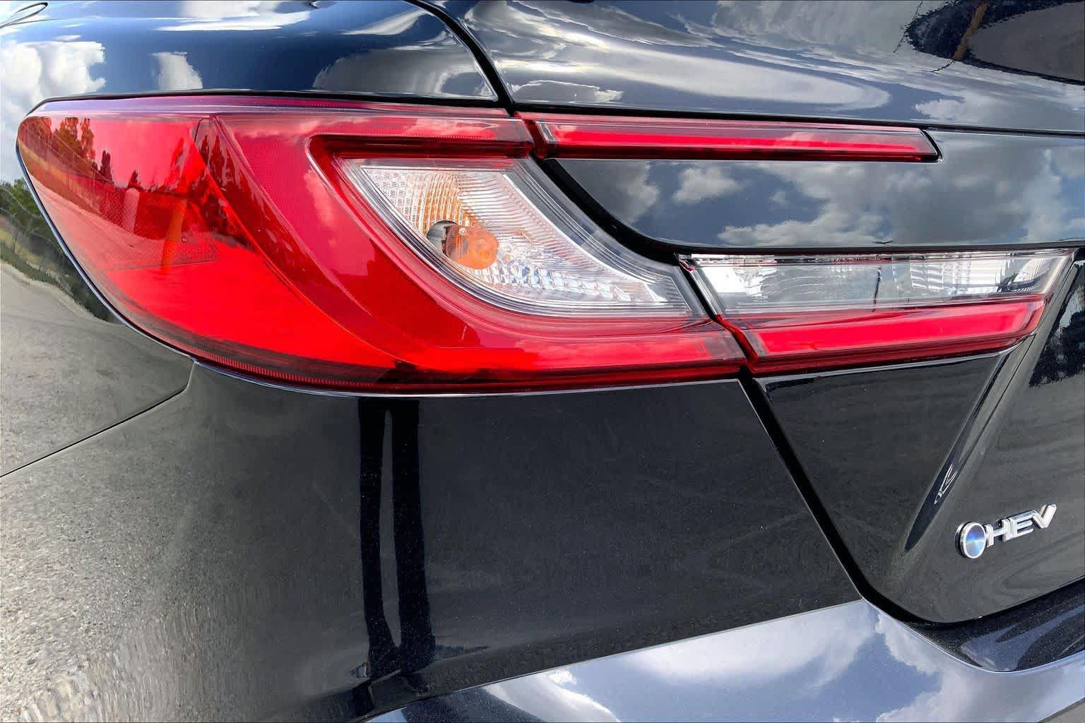Used 2025 Toyota Camry LE FWD image 28