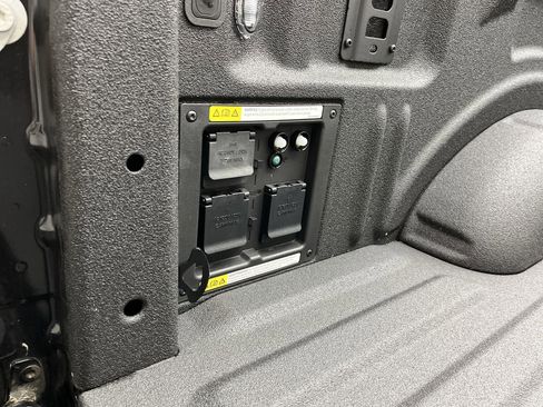 New 2025 Ford F150 XLT w/ Equipment Group 303A High image 33