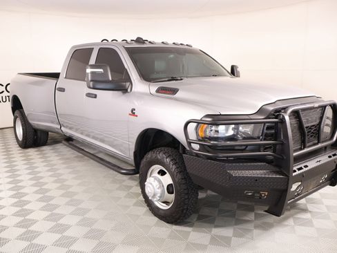 Used 2024 RAM 3500 Tradesman AWD/4WD image 1