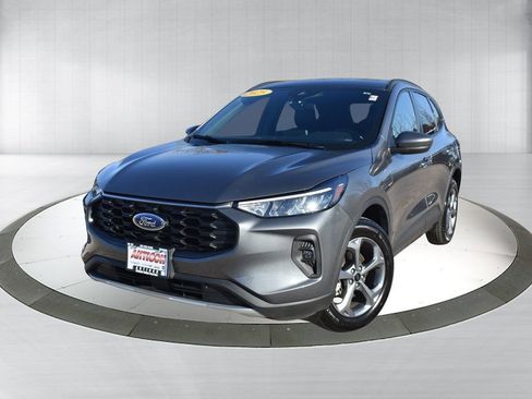 Used 2025 Ford Escape ST-Line Select image 1