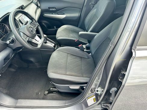 Used 2019 Nissan Kicks SV w/ Interior Electronics Package image 23
