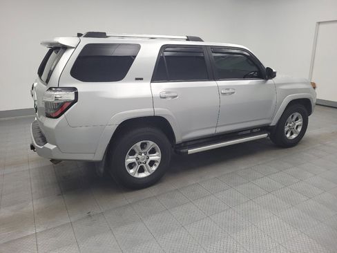 Used 2020 Toyota 4Runner SR5 image 10