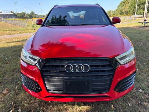 Used 2017 Audi Q3 2.0T Prestige w/ Prestige Package AWD/4WD image 4