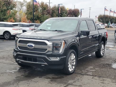 Used 2022 Ford F150 Limited image 3