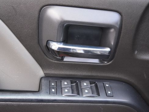 Used 2018 Chevrolet Silverado 1500 W/T w/ Trailering Package image 26