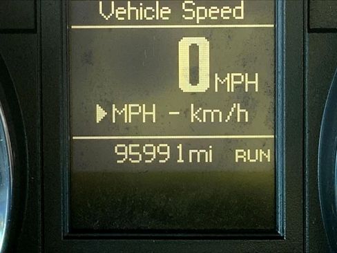 Used 2019 Dodge Grand Caravan SE w/ UConnect Hands-Free Group image 21