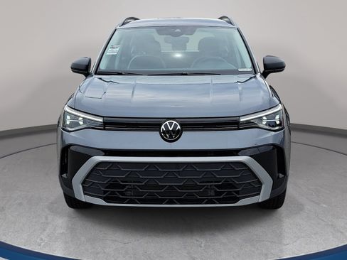 Used 2025 Volkswagen Taos S AWD/4WD image 2