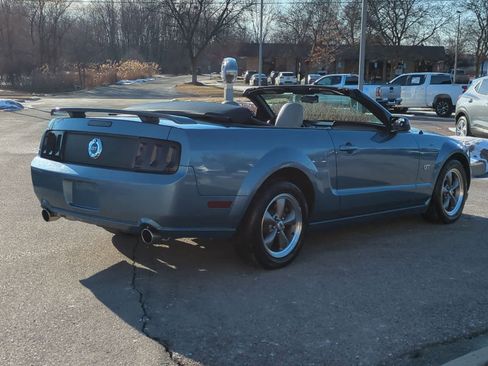 Used 2005 Ford Mustang GT image 8