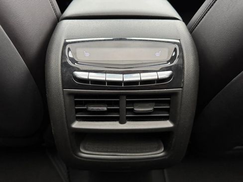 Used 2018 Cadillac XT5 Premium Luxury image 20