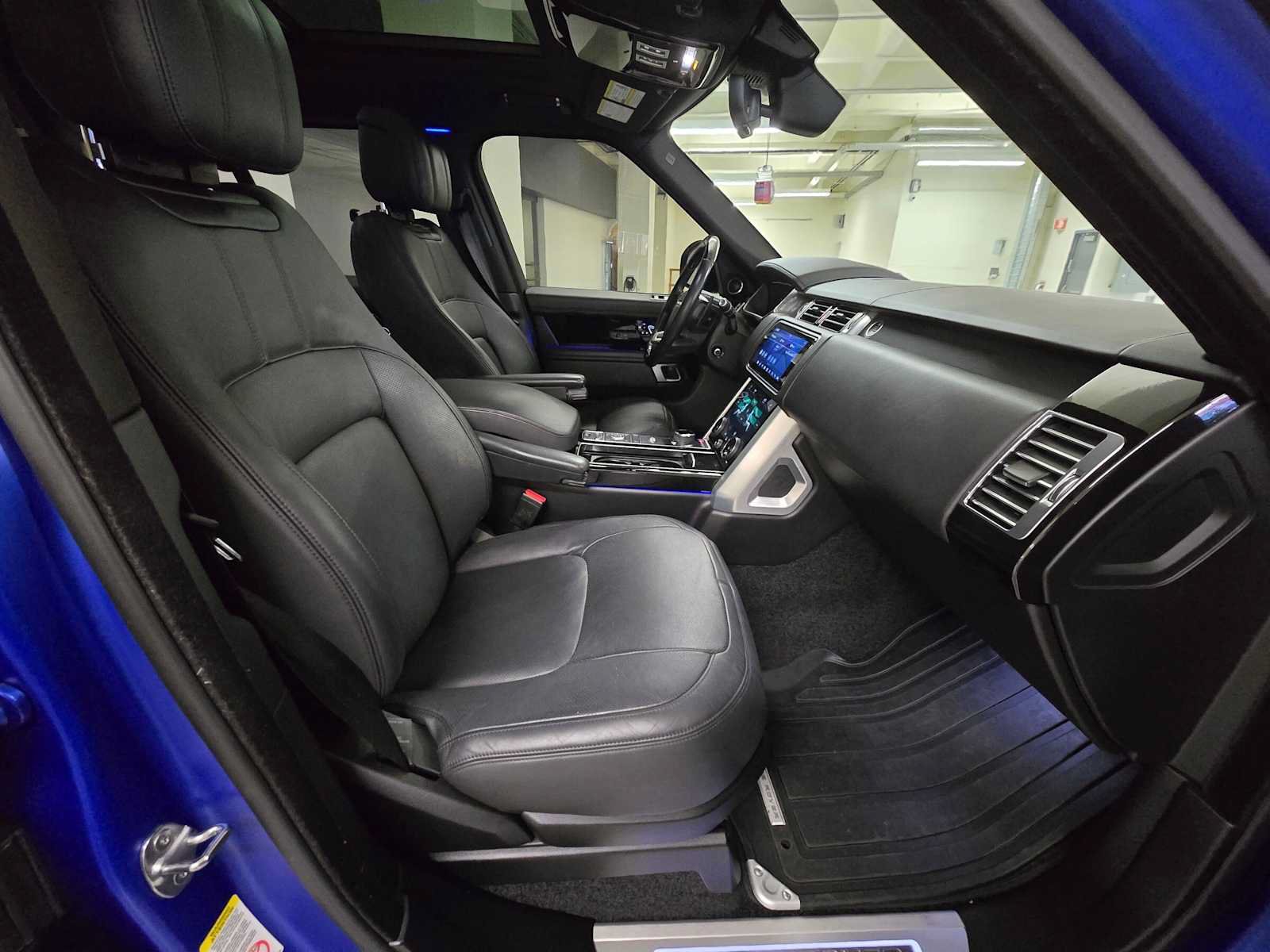 Used 2020 Land Rover Range Rover HSE AWD/4WD image 10