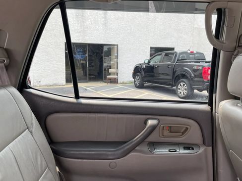 Used 2002 Toyota Sequoia Limited RWD image 56