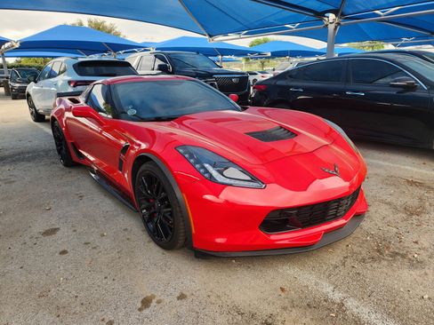 Used 2019 Chevrolet Corvette Grand Sport image 1