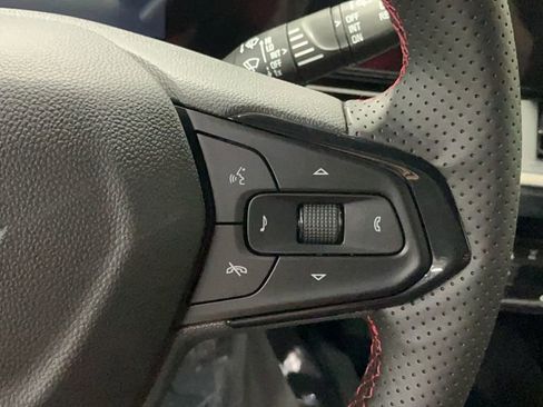 New 2026 Chevrolet Trax RS image 11