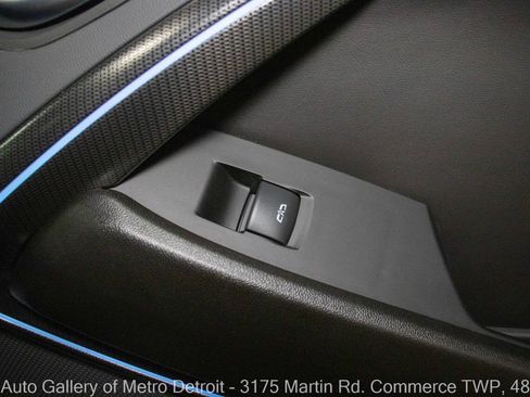Used 2022 Chevrolet Camaro SS RWD image 38