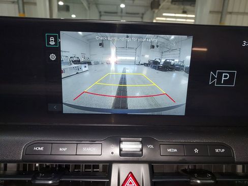 Used 2025 Kia K4 LXS image 23